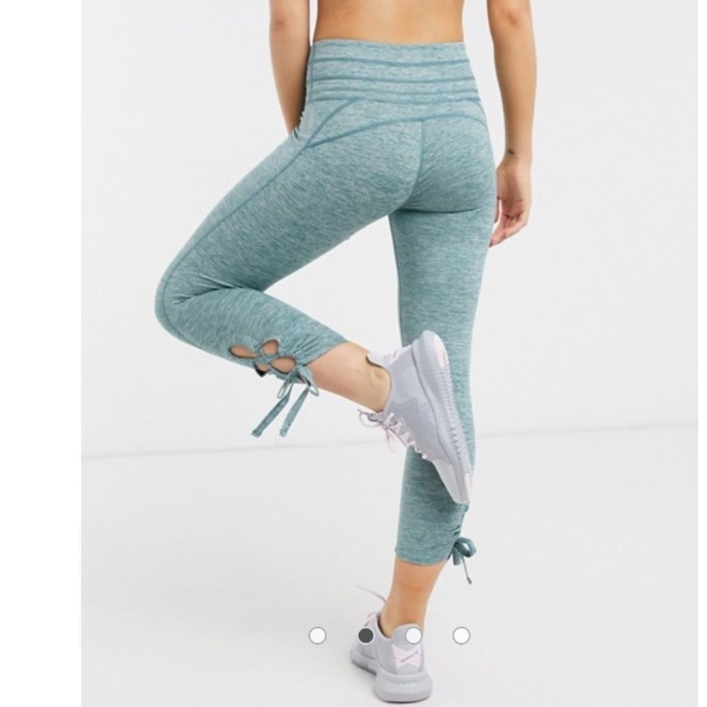 NWT Free People High-Rise 7/8 L Swerve Leggings - Picture 4 of 9